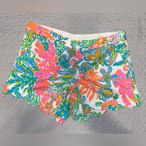 Lilly Pulitzer Buttercup Shorts in Resort White Casa Marina